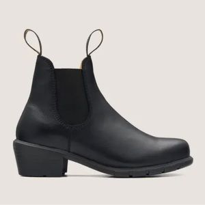 Black heeled Blundstone boots